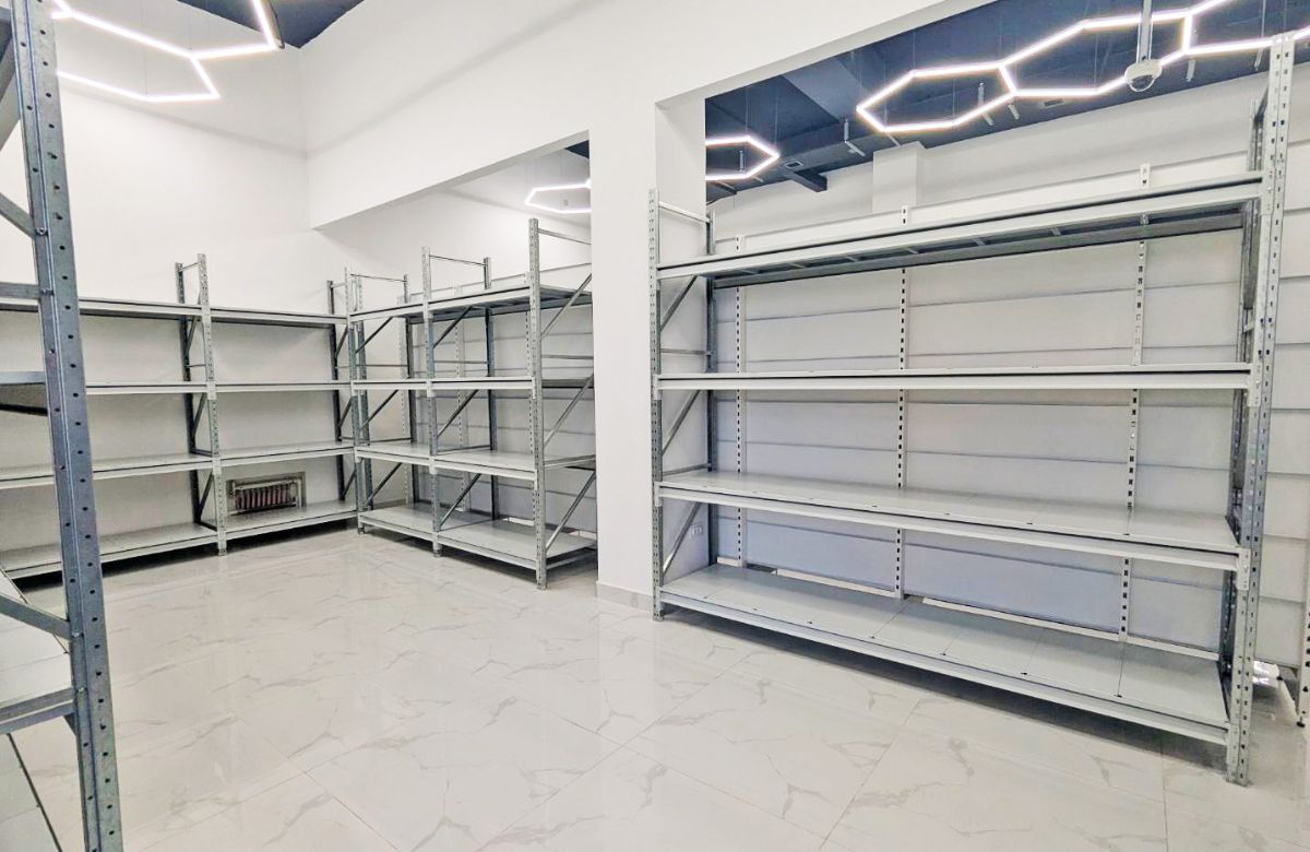 359906, Шымкент, Копытова Елена, складские стеллажи, гугл фото (1).jpg